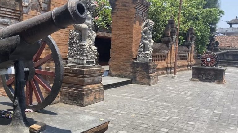 Pura Tambang Badung: Warisan Leluhur, Ikatan Abadi Semeton Pemecutan